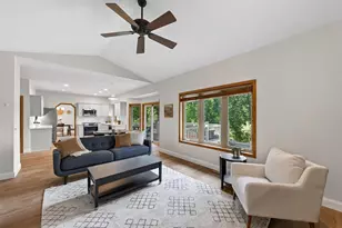 10225 208th St W, Lakeville, MN 55044 - Photo 20