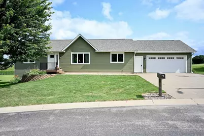 206 Park Avenue, Altura, MN 55910 - Photo 1