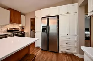 206 Park Ave, Altura, MN 55910 - Photo 8