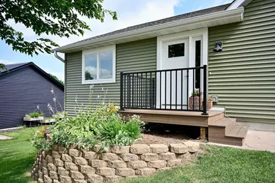206 Park Avenue, Altura, MN 55910 - Photo 2