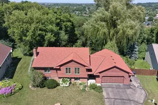 19036 Echo Ln, Farmington, MN 55024 - Photo 2