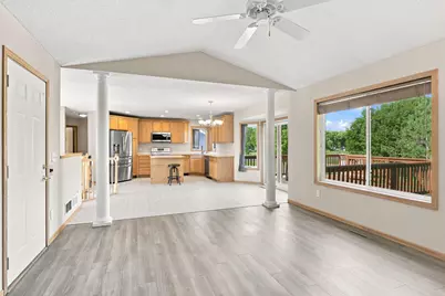 805 Daniel Drive, Belle Plaine, MN 56011 - Photo 10