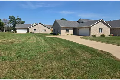 111 S West Street, Belle Plaine, MN 56011 - Photo 2