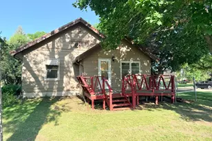 503 2nd Ave NE, Pipestone, MN 56164 - Photo 2