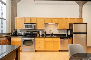 521 S 7th St, Minneapolis, MN 55415 - Photo 6