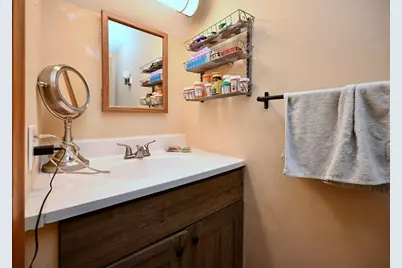 214 E Howard Street, Winona, MN 55987 - Photo 12