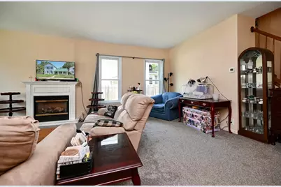 214 E Howard Street, Winona, MN 55987 - Photo 4