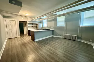 579 Summit Ave, Saint Paul, MN 55102 - Photo 10