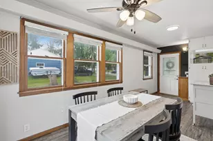 2258 W 105th St, Bloomington, MN 55431 - Photo 6