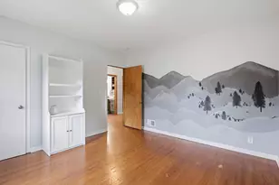 2258 W 105th St, Bloomington, MN 55431 - Photo 12