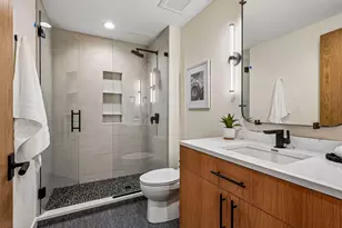 150 Broadway Ave S, Wayzata, MN 55391 - Photo 22