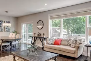 12601 Ridgemount Ave, Minnetonka, MN 55305 - Photo 6