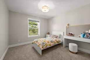 12601 Ridgemount Ave, Minnetonka, MN 55305 - Photo 14