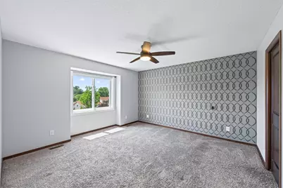 2299 Gall Avenue, Maplewood, MN 55109 - Photo 14