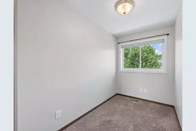 2299 Gall Avenue, Maplewood, MN 55109 - Photo 18