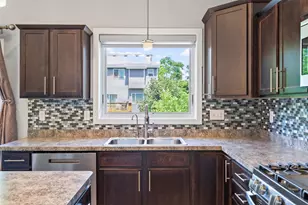 2299 Gall Ave, Maplewood, MN 55109 - Photo 4