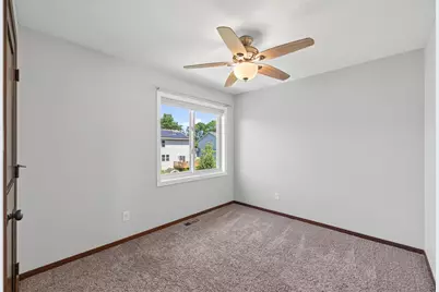 2299 Gall Avenue, Maplewood, MN 55109 - Photo 20