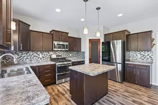 2299 Gall Ave, Maplewood, MN 55109 - Photo 2