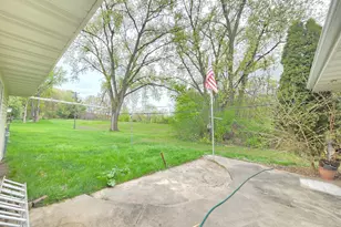 5201 W 84th St, Bloomington, MN 55437 - Photo 34