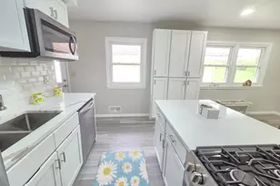 5201 W 84th St, Bloomington, MN 55437 - Photo 10