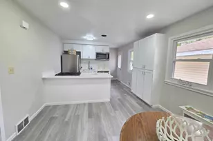 5201 W 84th St, Bloomington, MN 55437 - Photo 14