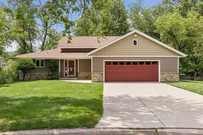 6398 47th Street N, Oakdale, MN 55128 - Photo 1
