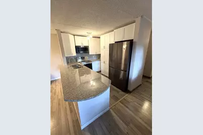 10511 Cedar Lake Road #503, Hopkins, MN 55305 - Photo 4