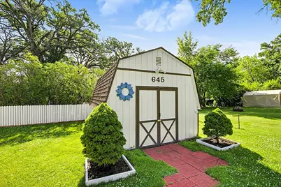 645 Main Street S, Hutchinson, MN 55350 - Photo 6
