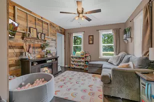 245 W Centre St, Royalton, MN 56373 - Photo 12