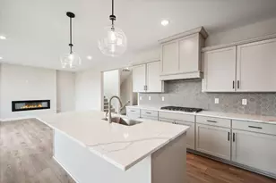 17994 Hidden Creek Trl, Lakeville, MN 55044 - Photo 8