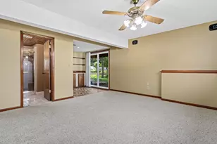 1314 Deercliff Ln, Eagan, MN 55123 - Photo 18