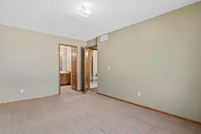 1314 Deercliff Lane, Eagan, MN 55123 - Photo 10