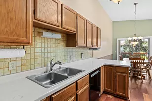 1314 Deercliff Ln, Eagan, MN 55123 - Photo 6