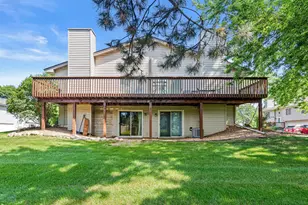 1314 Deercliff Ln, Eagan, MN 55123 - Photo 24