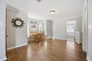807 5th St S, Moorhead, MN 56560 - Photo 8