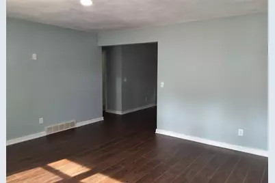 5637 Emerson Avenue N, Brooklyn Center, MN 55430 - Photo 12