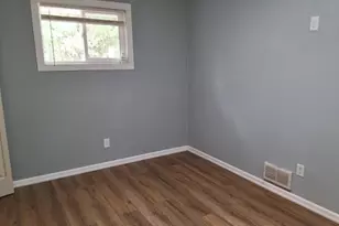 5637 Emerson Ave N, Brooklyn Center, MN 55430 - Photo 22