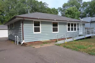 5637 Emerson Ave N, Brooklyn Center, MN 55430 - Photo 2