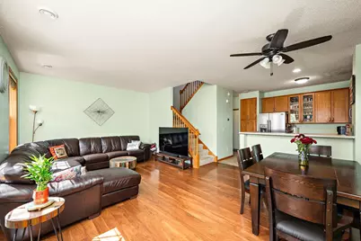 1072 Henslow Avenue N, Oakdale, MN 55128 - Photo 4