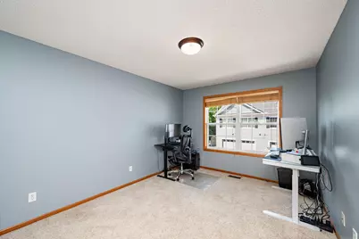 1072 Henslow Avenue N, Oakdale, MN 55128 - Photo 20
