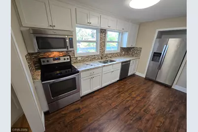 1020 Evergreen Lane N, Plymouth, MN 55441 - Photo 2