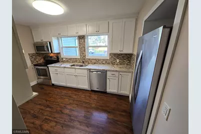 1020 Evergreen Lane N, Plymouth, MN 55441 - Photo 4