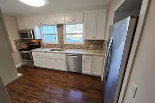 1020 Evergreen Ln N, Plymouth, MN 55441 - Photo 4