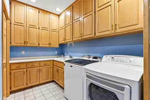 8148 Ithaca Ln N, Maple Grove, MN 55311 - Photo 14