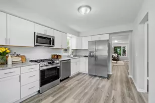 5132 Vincent Ave N, Minneapolis, MN 55430 - Photo 10