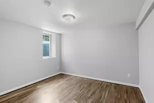 5132 Vincent Ave N, Minneapolis, MN 55430 - Photo 30