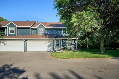 2327 Grange Avenue N, Oakdale, MN 55128 - Photo 2