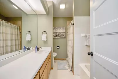 2327 Grange Avenue N, Oakdale, MN 55128 - Photo 28