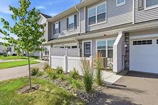 14933 Archdale Ln, Rosemount, MN 55068 - Photo 2