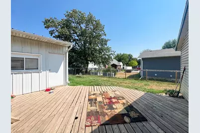 207 E Bishop Street, Luverne, MN 56156 - Photo 12